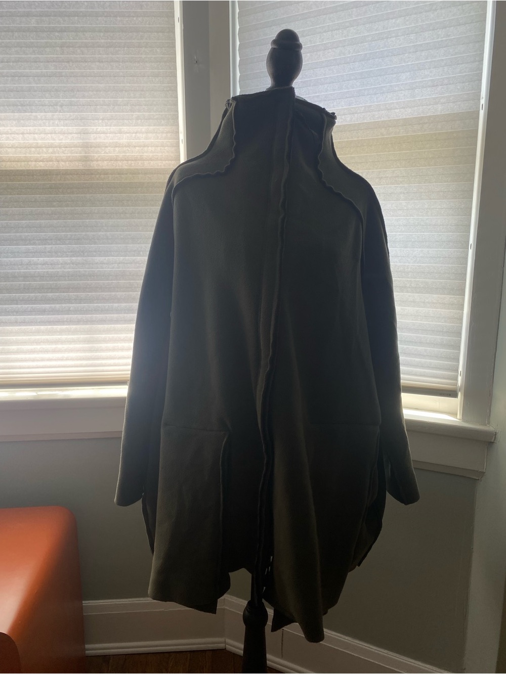 Olive Green Women's Military Field Jacket . Rundholz size small.